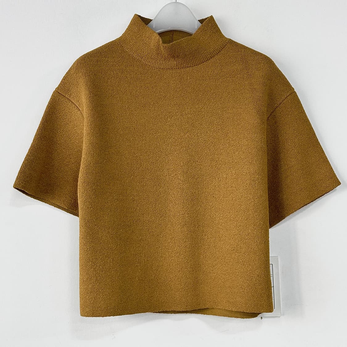 프로엔자슐러 텍스처 하이넥 반팔 탑 상품이미지3