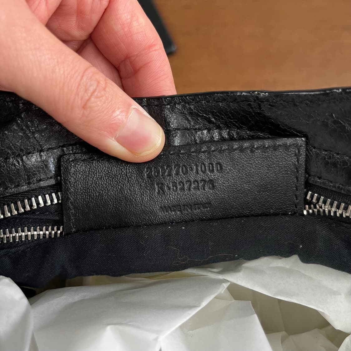 발렌시아가 뉴자이언트 시티 모터백 미디움 상품이미지9