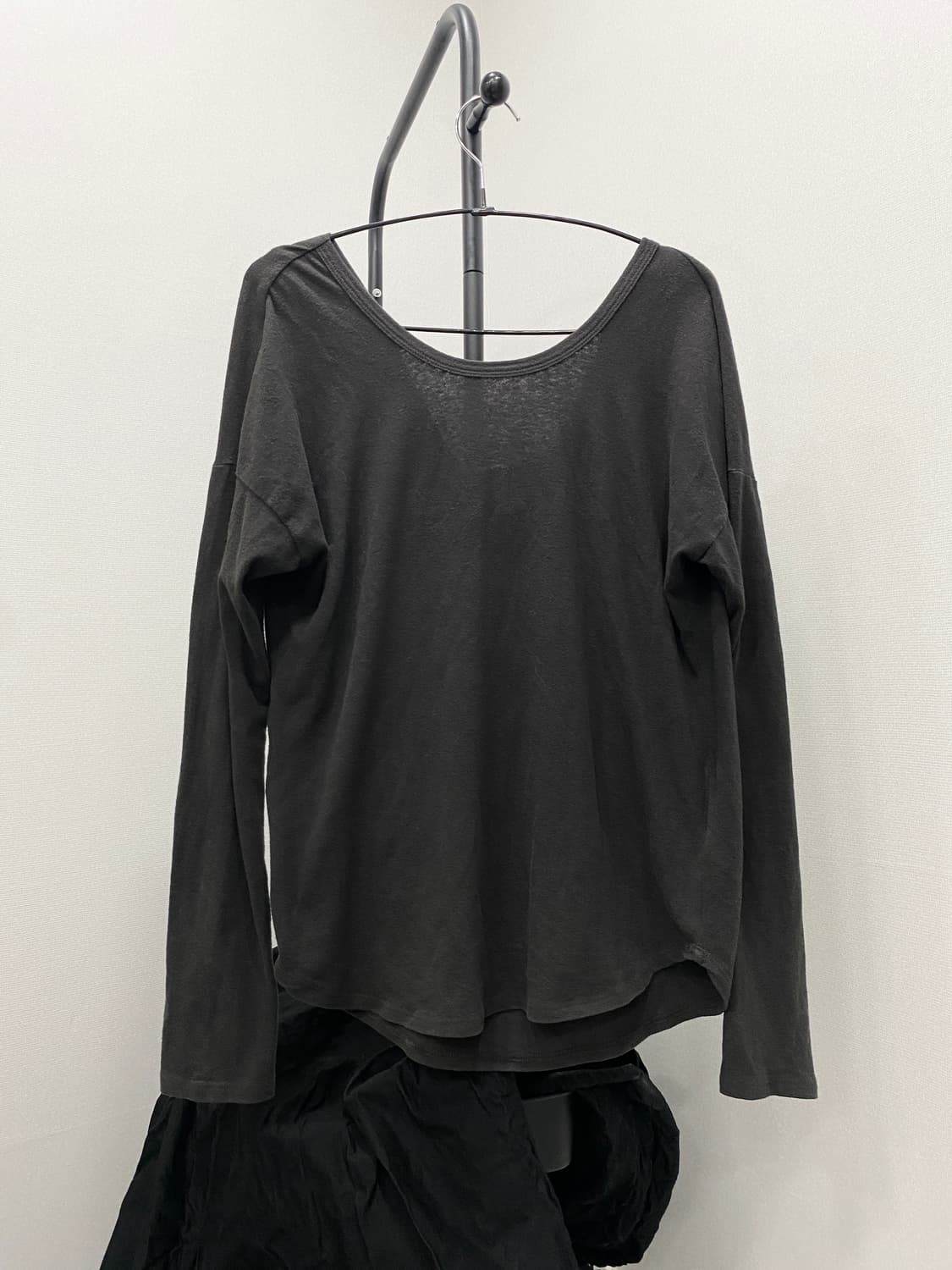 Drape Neck Long Sleeve 상품이미지7
