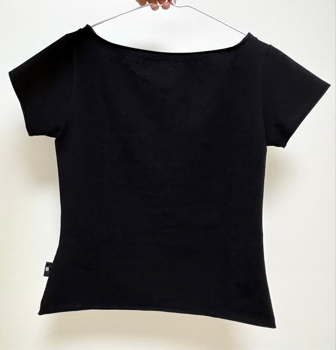 길라아카이브 SLOGAN BOAT NECK T-SHIRTS_BLACK 상품이미지3