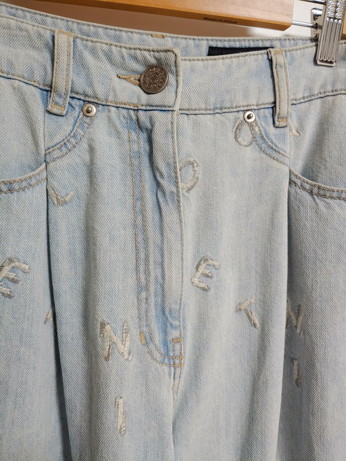 랑방 595000원 자수로고 와이드데님 패츠 상품이미지6