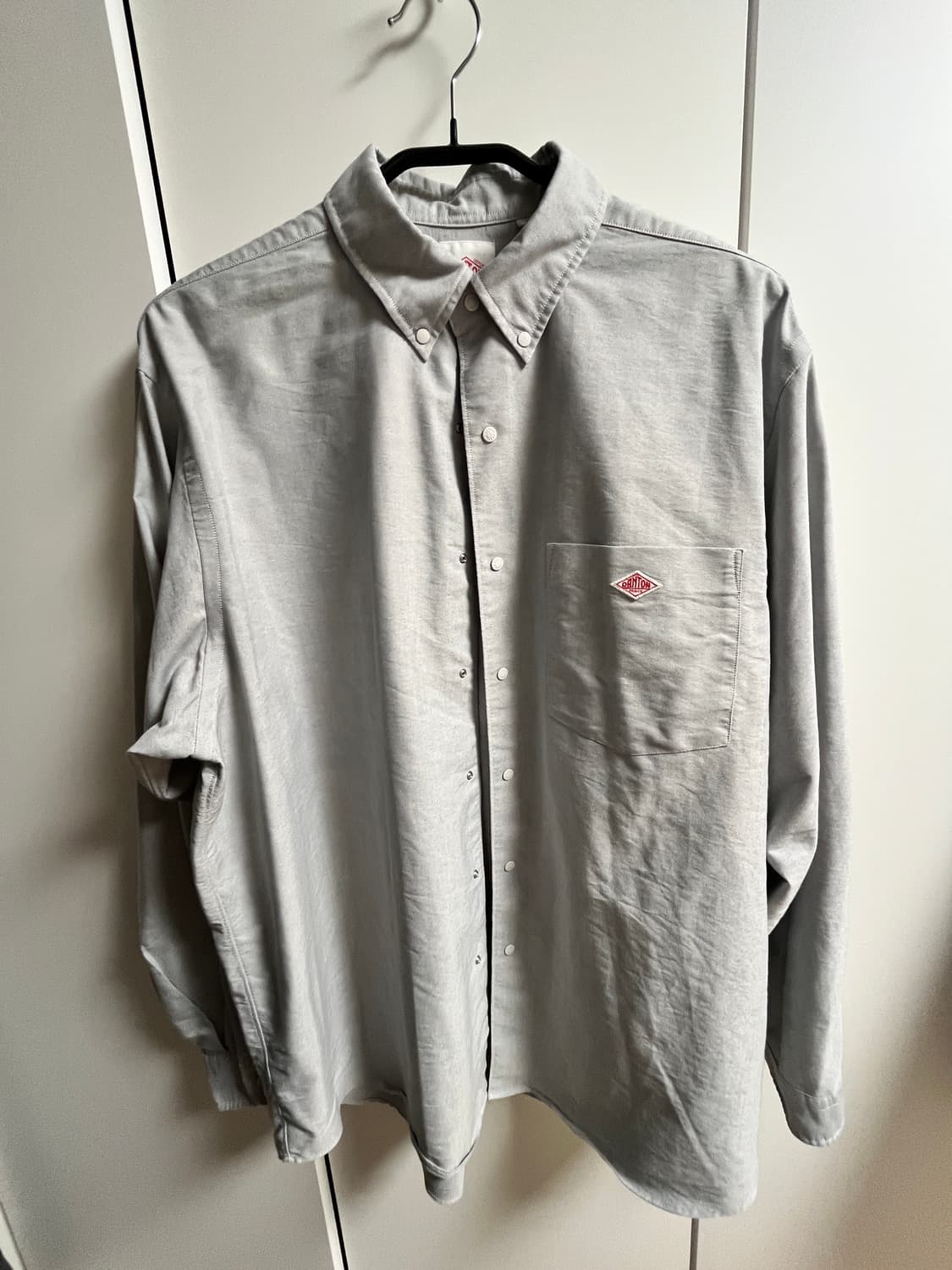 단톤 도트 버튼 B.D 셔츠 그레이 42사이즈 상품이미지1