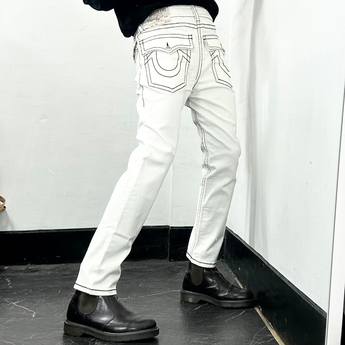 트루릴리전 화이트 팬츠 상품이미지1