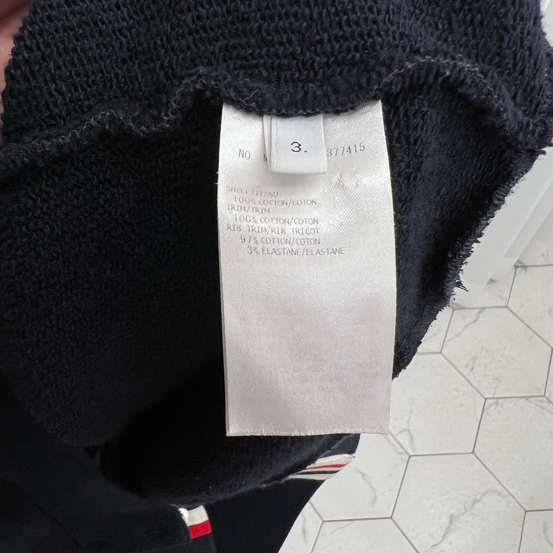 톰브라운 백삼선 맨투맨 네이비 (3) 상품이미지9