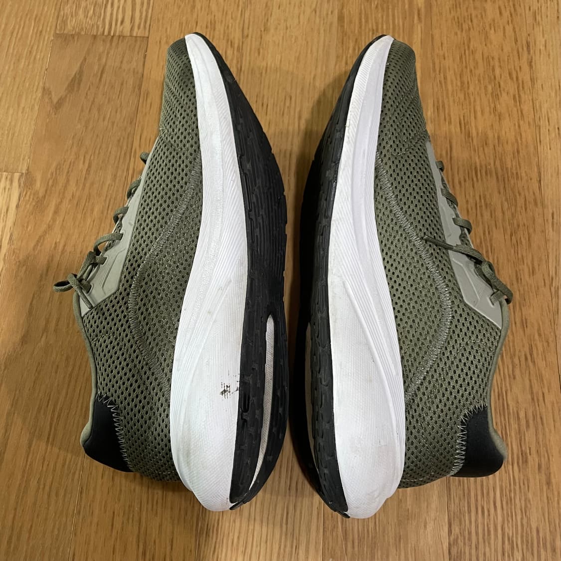 아디다스 리스폰스 러너 운동화 265-270 상품이미지5