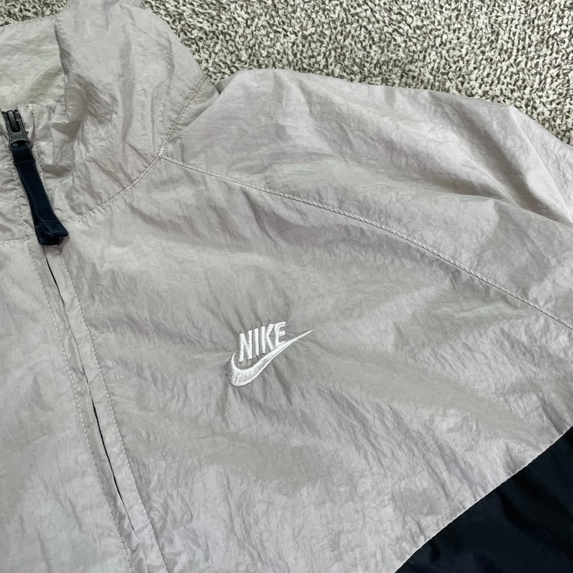 나이키 바람막이 상품이미지2