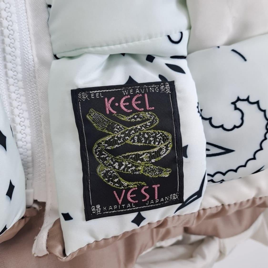 캐피탈 페이즐리 킬위빙 리버시블 패딩 상품이미지6