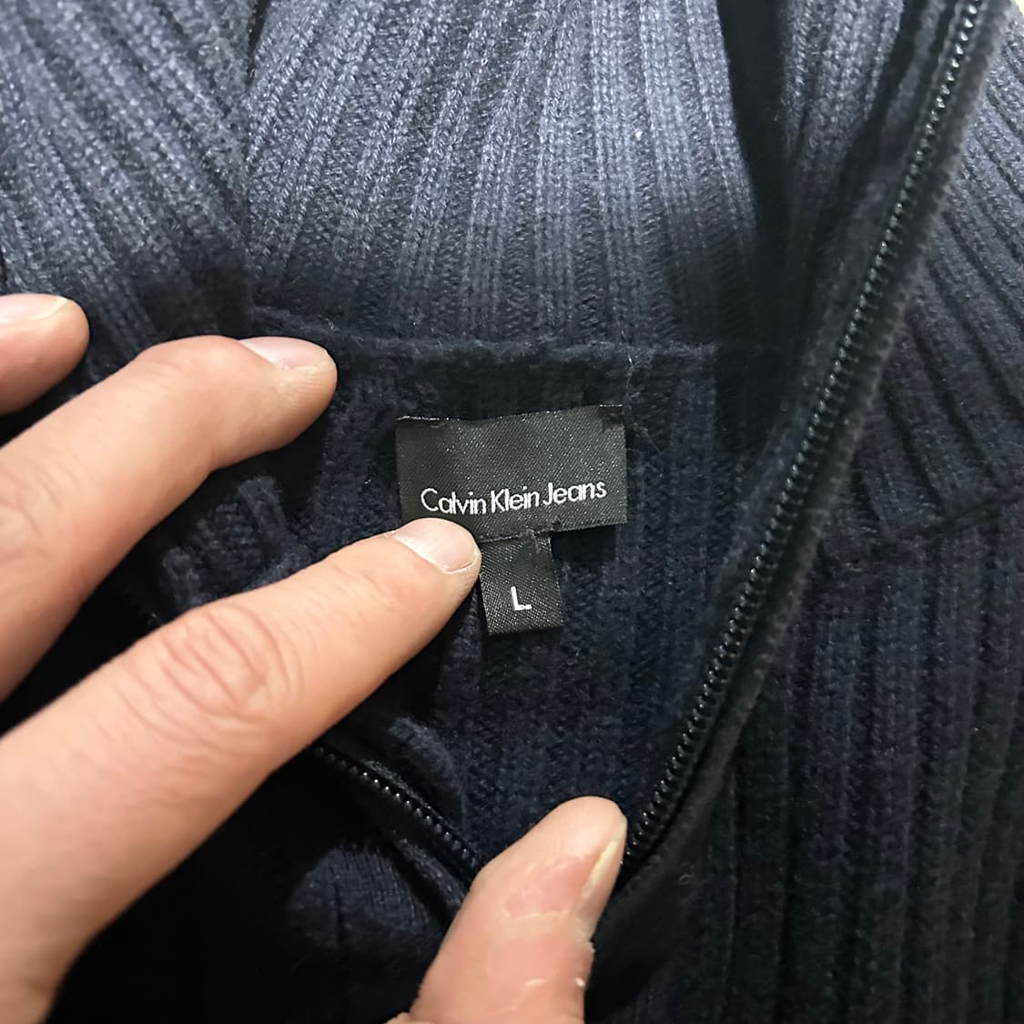 켈빈 클라인 (Calvin  Klein) 네이비 집업 니트 상품이미지5