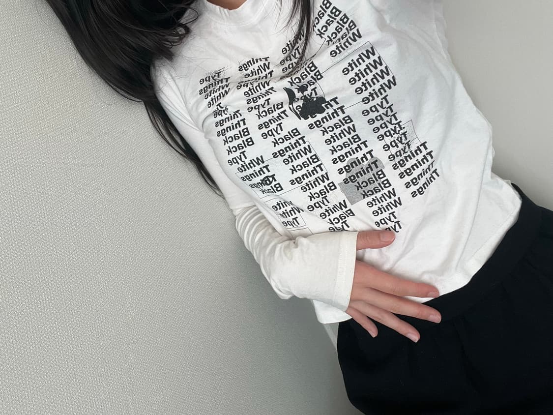 white lettering long sleeve 상품이미지3