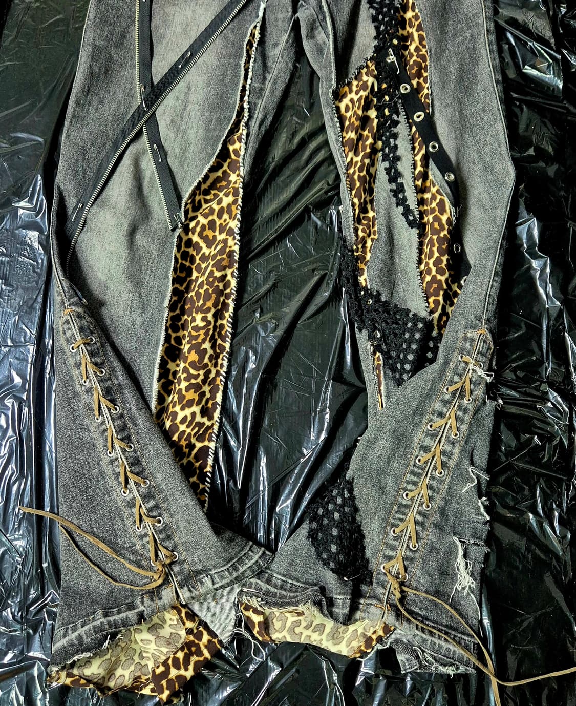 RB.A Ruin flared jeans 상품이미지6