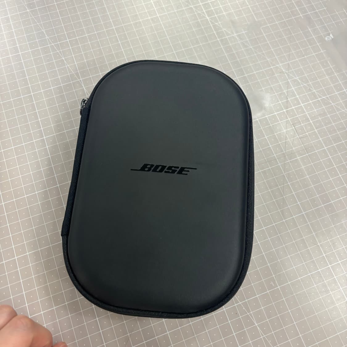 보스 QC45 화이트 스모키 상품이미지1