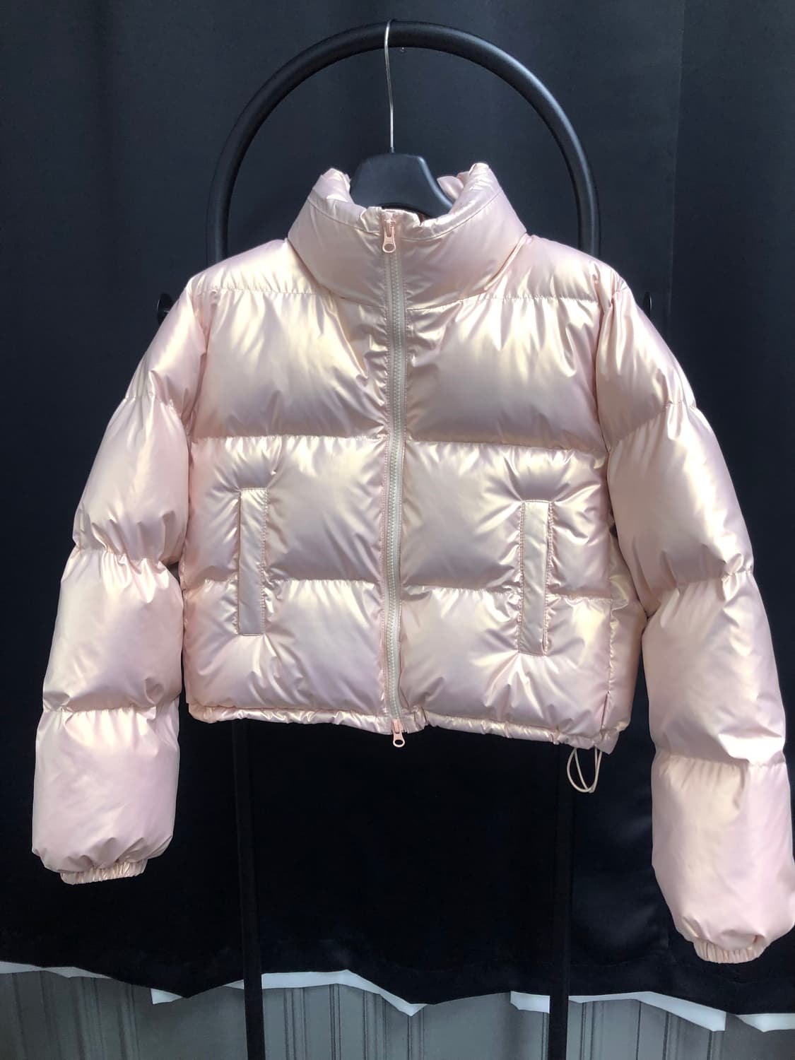 라퍼지포우먼 라퍼지스토어 글로시 크롭 푸퍼 패딩 핑크 상품이미지1