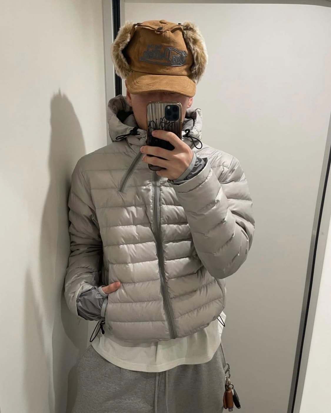 왓츠더유즈 경량패딩 라이트 그레이 상품이미지1