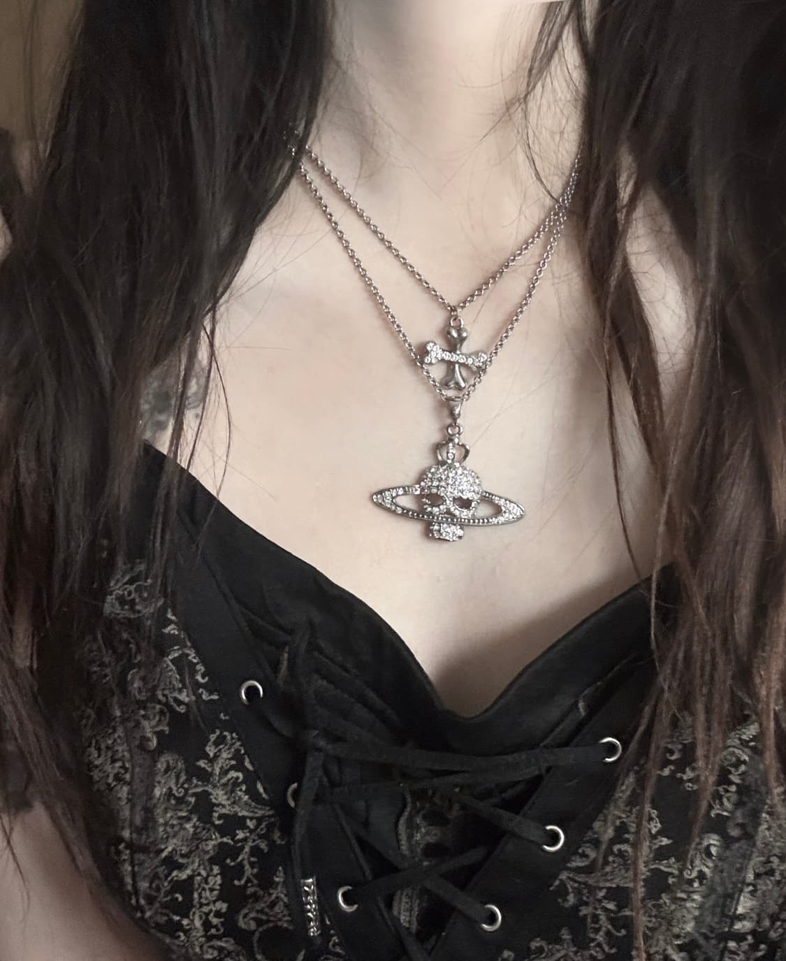 비비안웨스트우드 Vivienne westwood 해골orb 레이어드 큐빅 상품이미지2