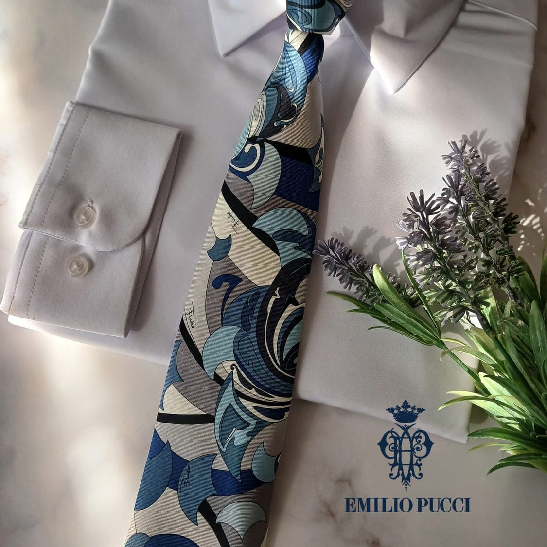 에밀리오 푸치 실크 블루 아트패턴 넥타이 8.6cm A+등급 A19013 상품이미지1