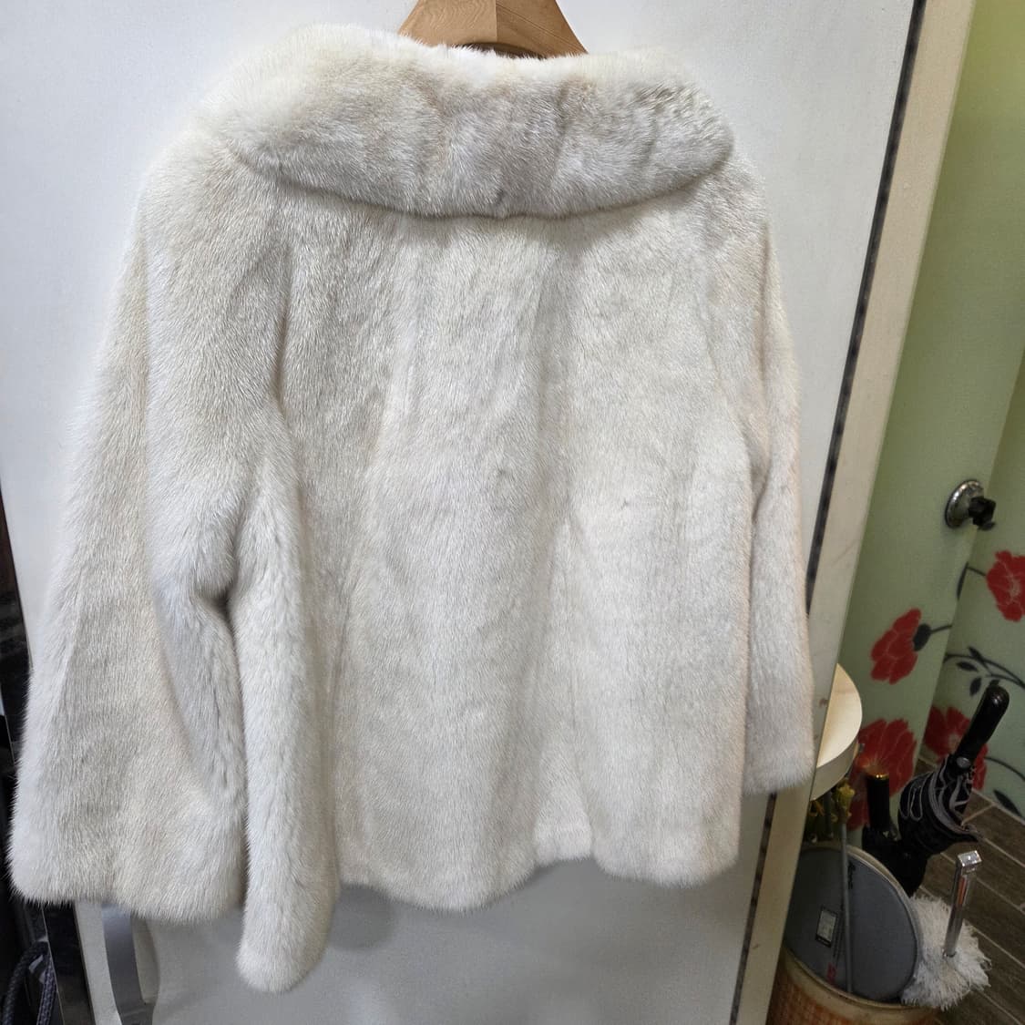 화이트 아이보리 밍크 코트 상품이미지7