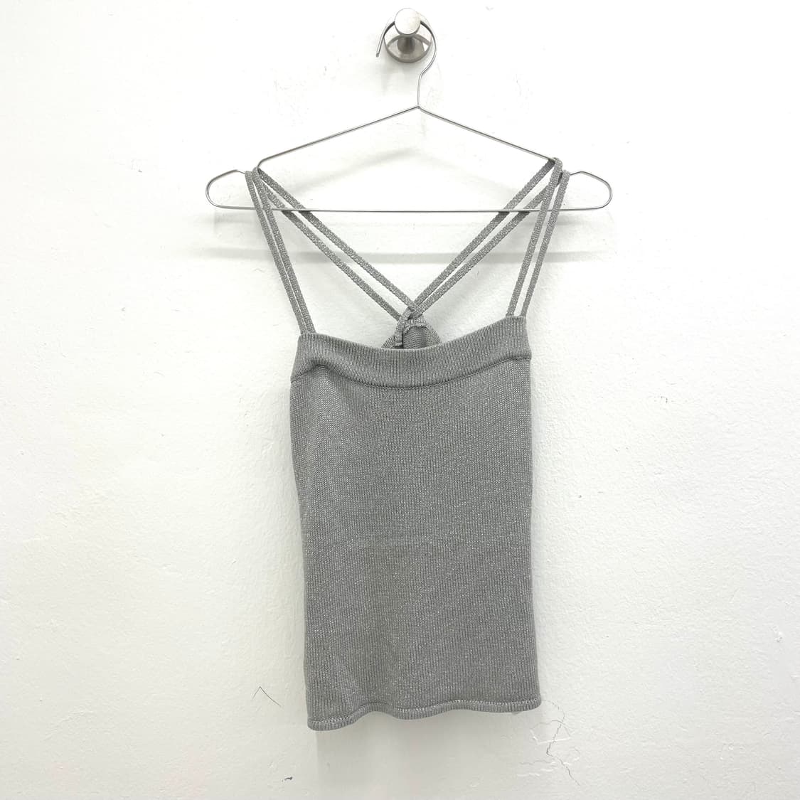 metallic silver cross-back knit cami 상품이미지1