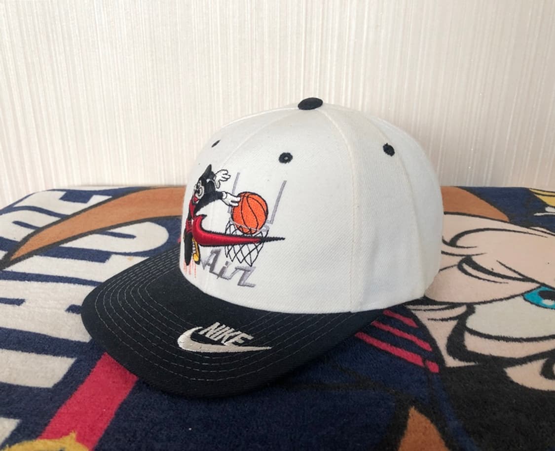 나이키X디즈니 미키마우스 올드스쿨 90's 빈티지모자/스냅백 상품이미지2