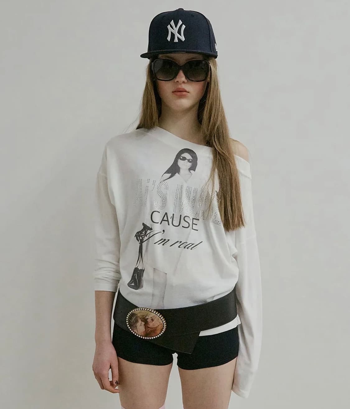 스컬프터 어반 뮤즈 티 애시드 원숄더 상품이미지1