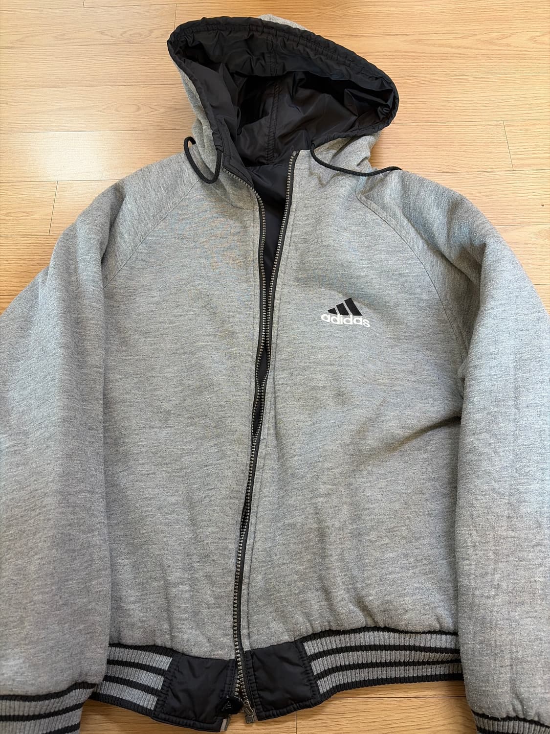 아디다스 빈티지 리버시블 패딩 상품이미지1