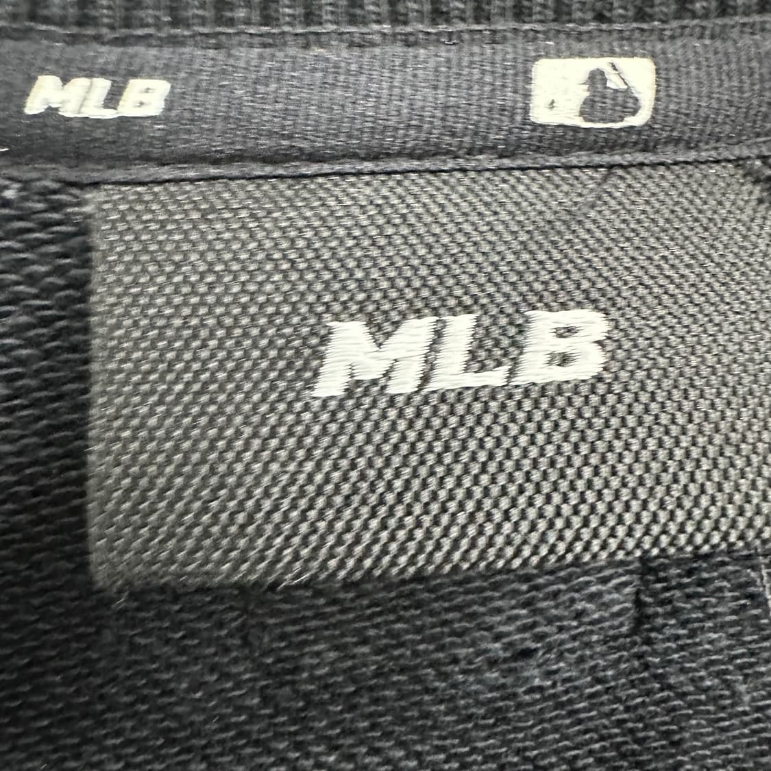 100 MLB 남자 루즈핏 맨투맨 상품이미지3