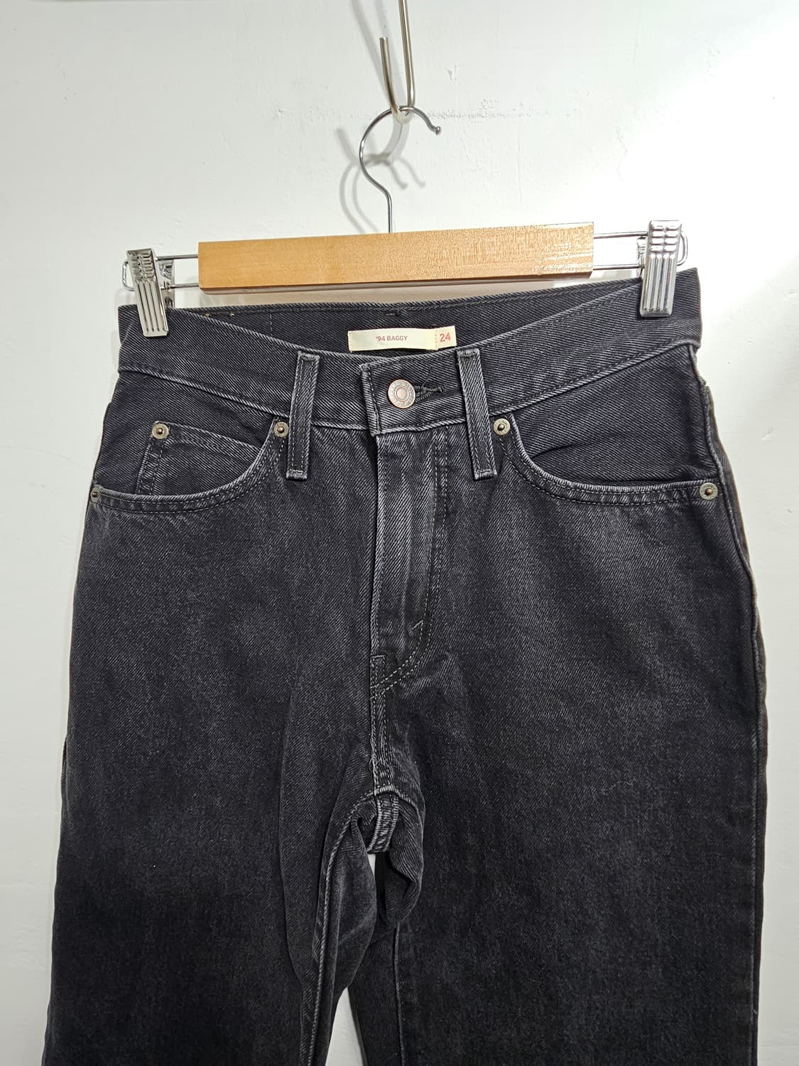 리바이스 우먼 배기핏 흑청 데님팬츠24 상품이미지2