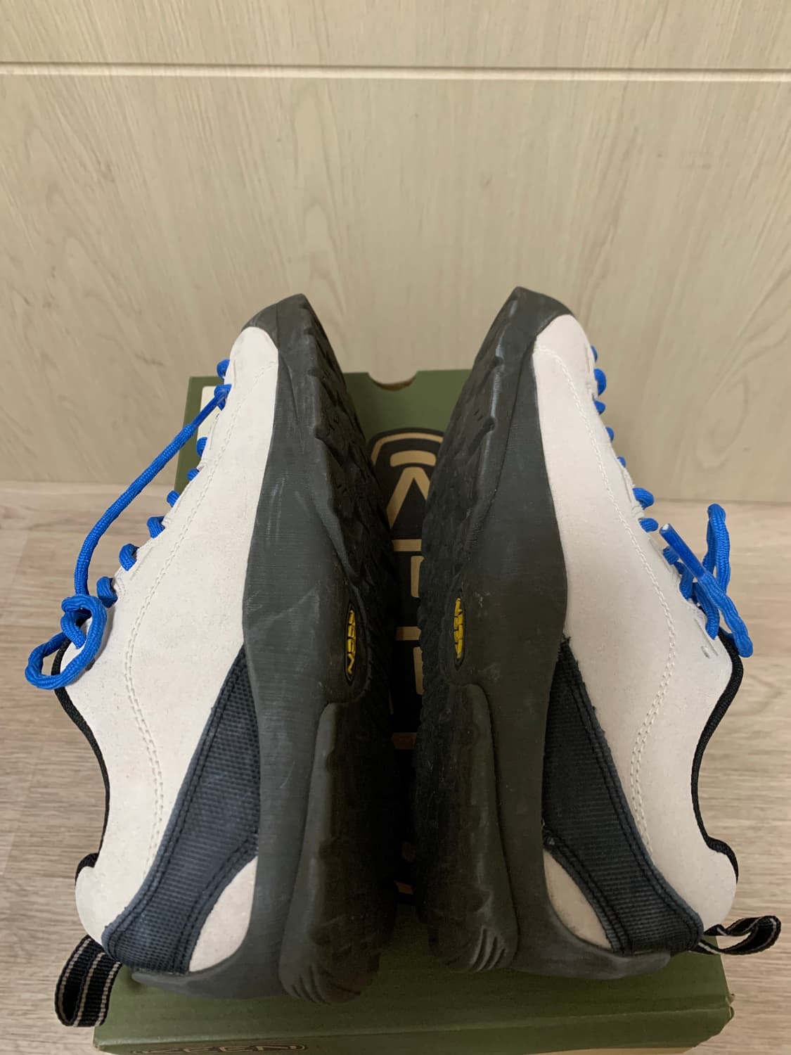 킨 재스퍼 스웨이드 스니커즈 버치 펀 상품이미지6