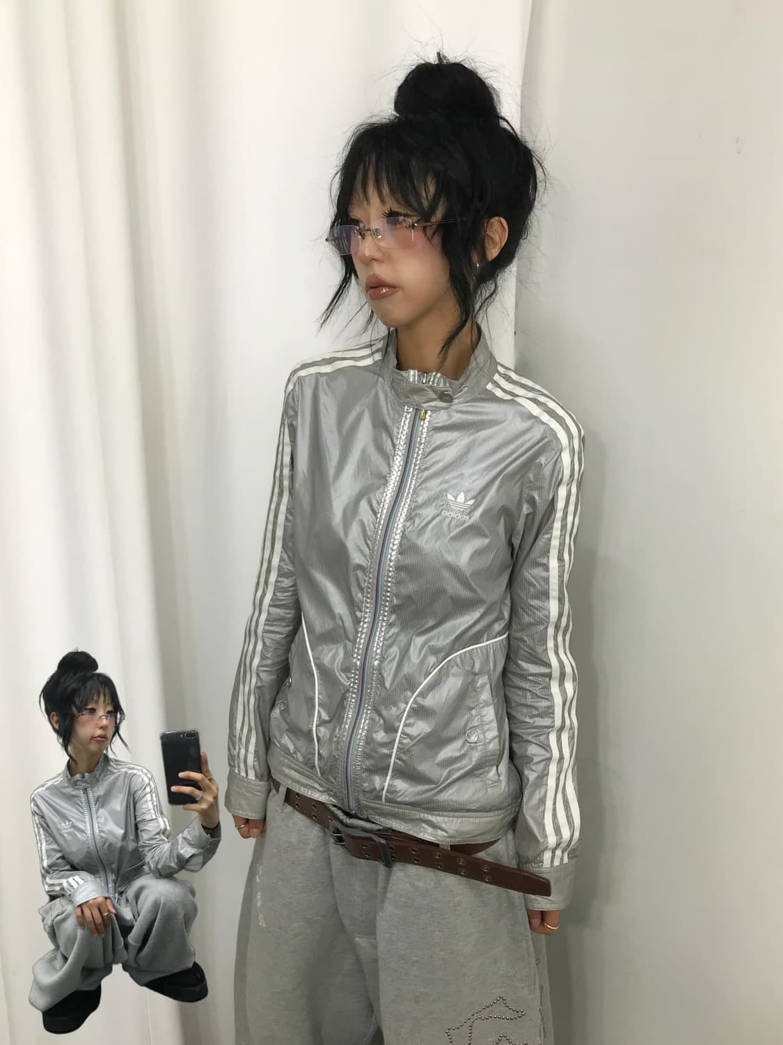 아디다스 오리지널스 실버 바람막이 상품이미지1