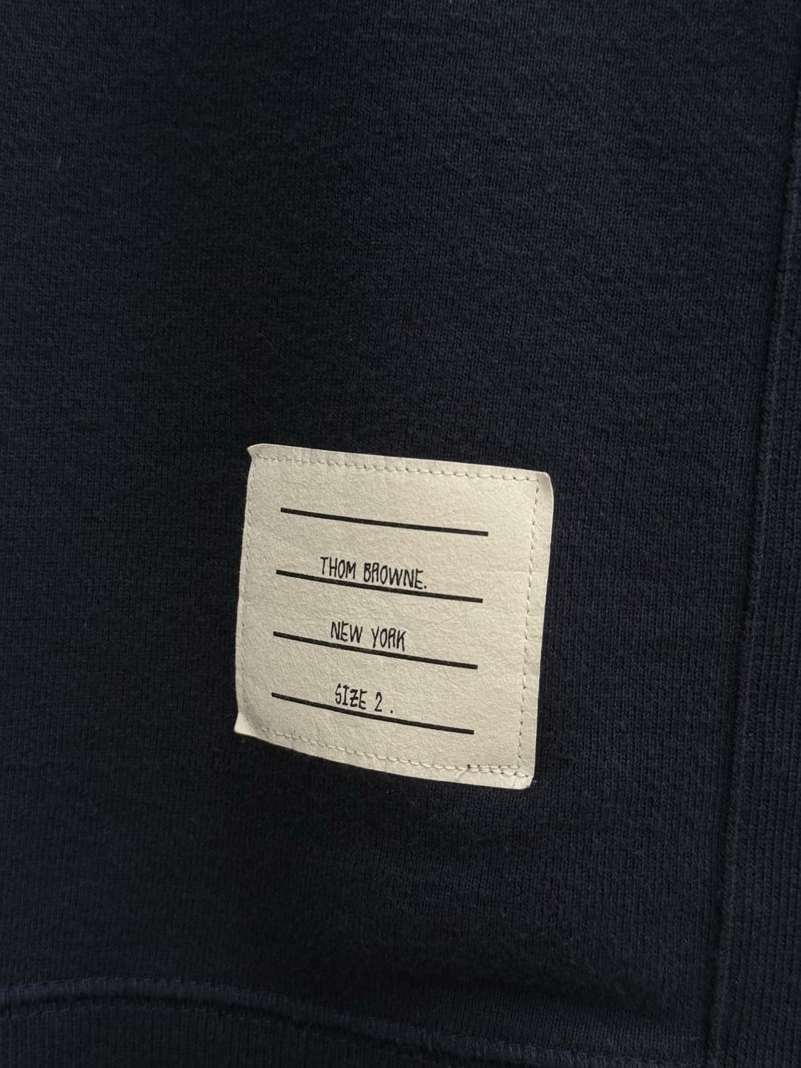 [2] 톰브라운 사선완장 맨투맨 상품이미지4