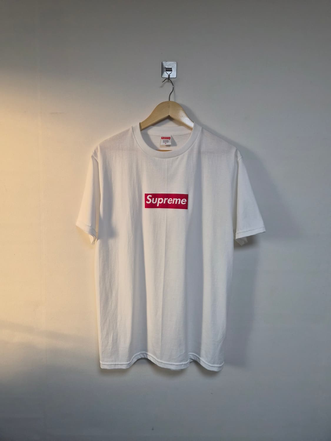 슈프림supreme 박스로고 티셔츠 M사이즈 - T61 상품이미지1
