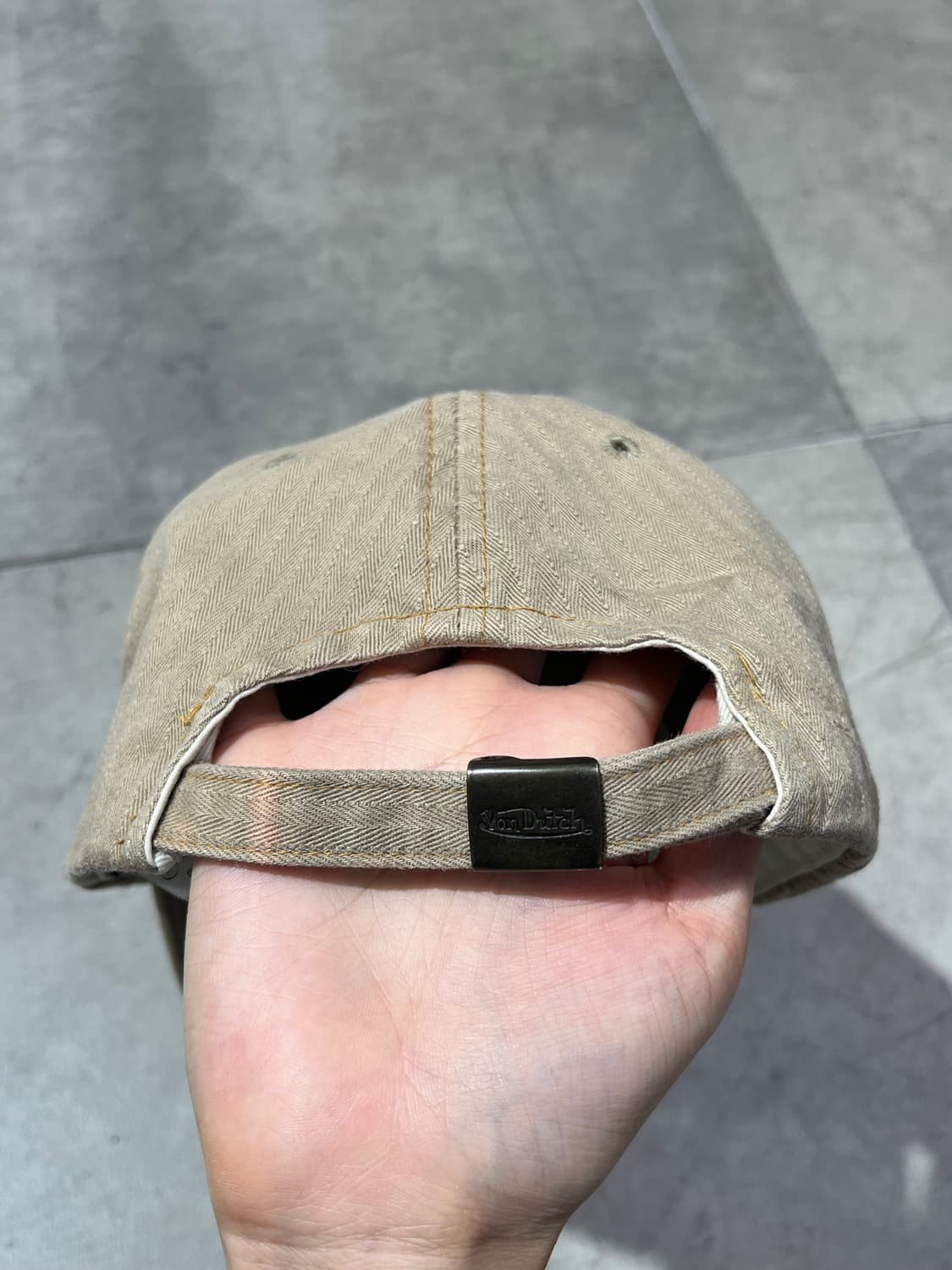 Von dutch 로고 자수 데미지 볼캡 상품이미지4