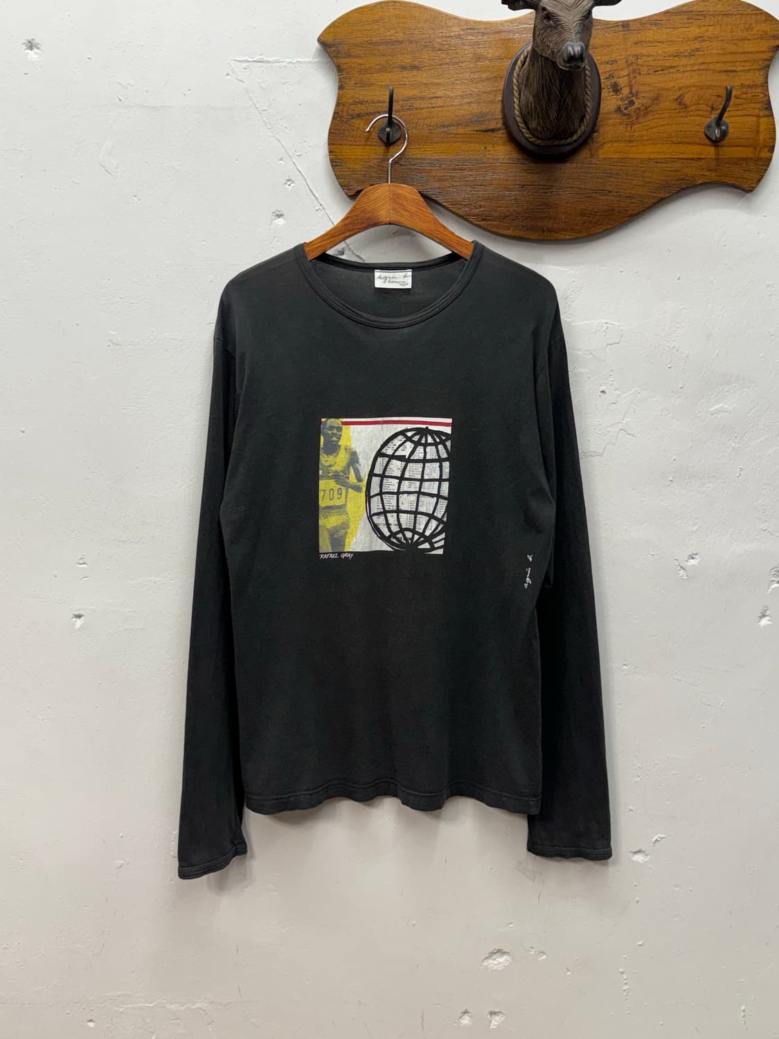 agnès b. Homme Rafael Gray Long Sleeve T 상품이미지1