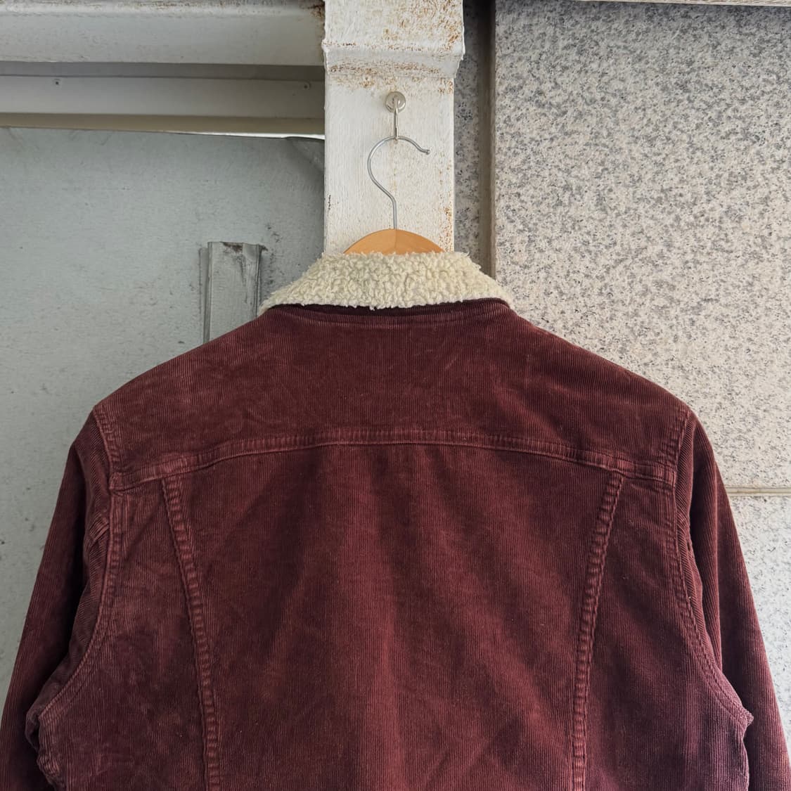 리 로고 코듀로이 쉐르파 트러커 자켓 상품이미지5