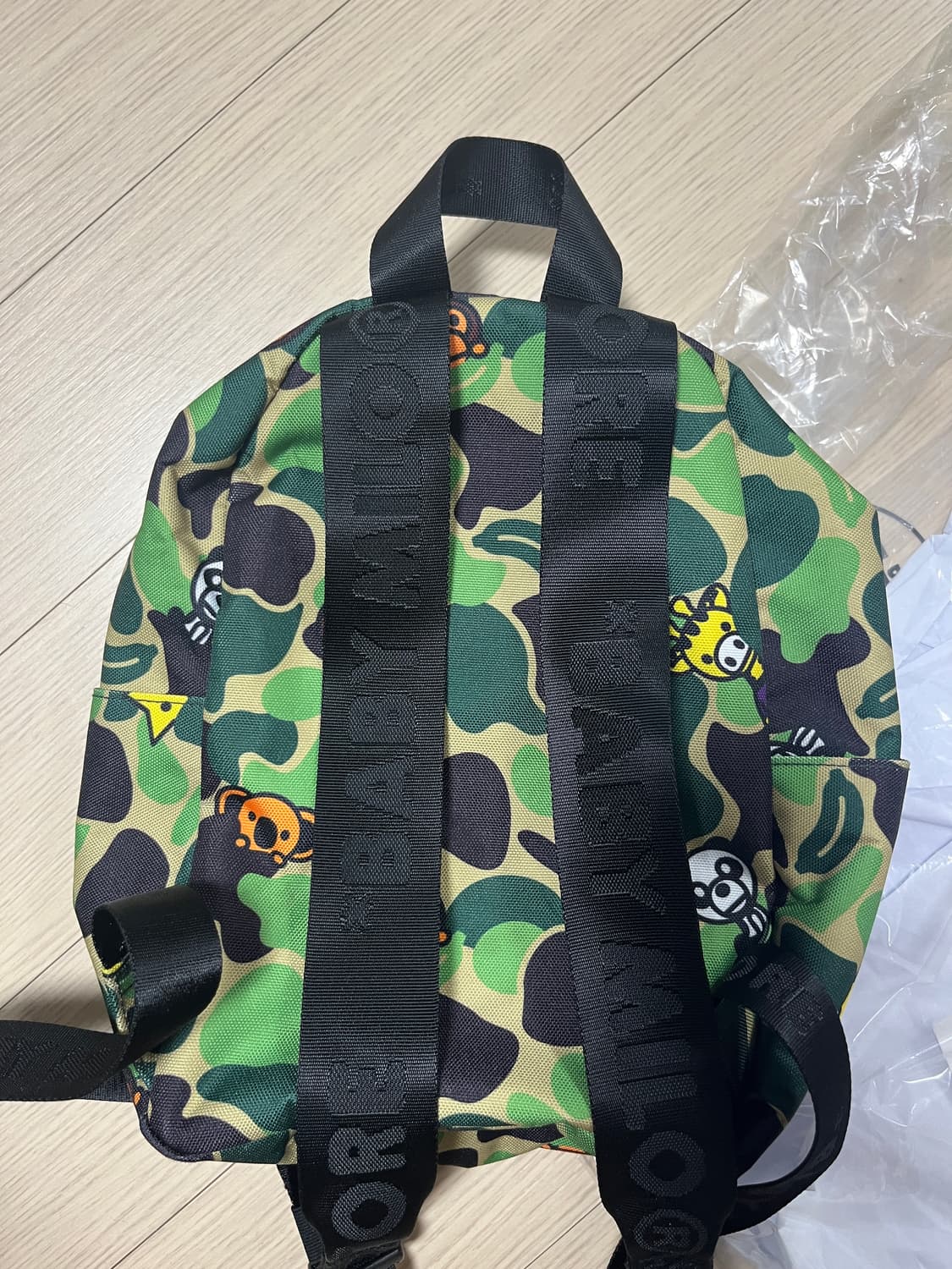 베이프 마일로 미니 백팩 상품이미지3