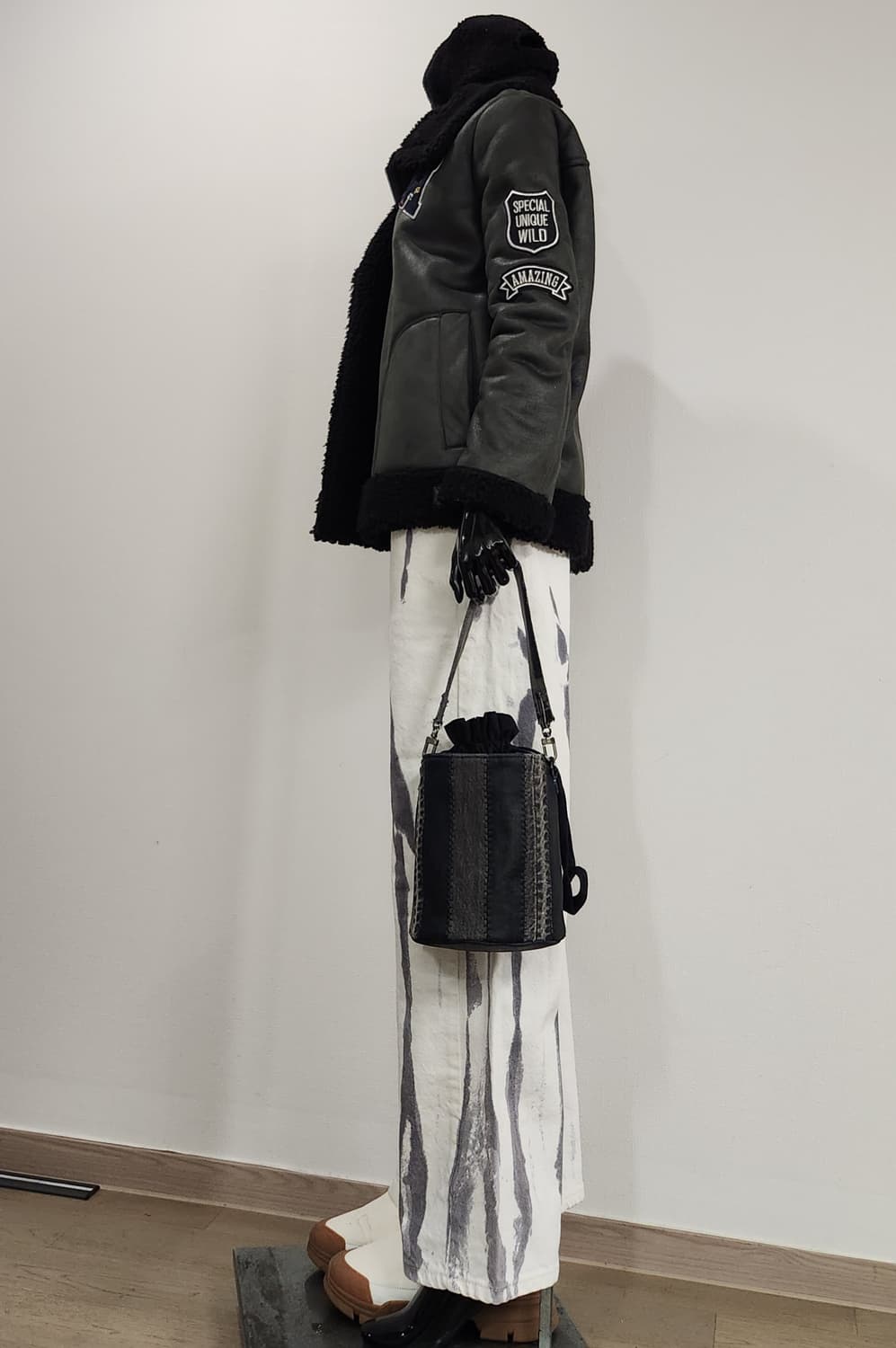 패치 무스탕점퍼 상품이미지6