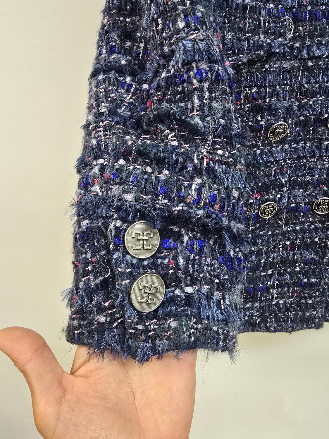 한섬 타임 화사한 색감 도톰 노카라 트위드자켓 상품이미지6