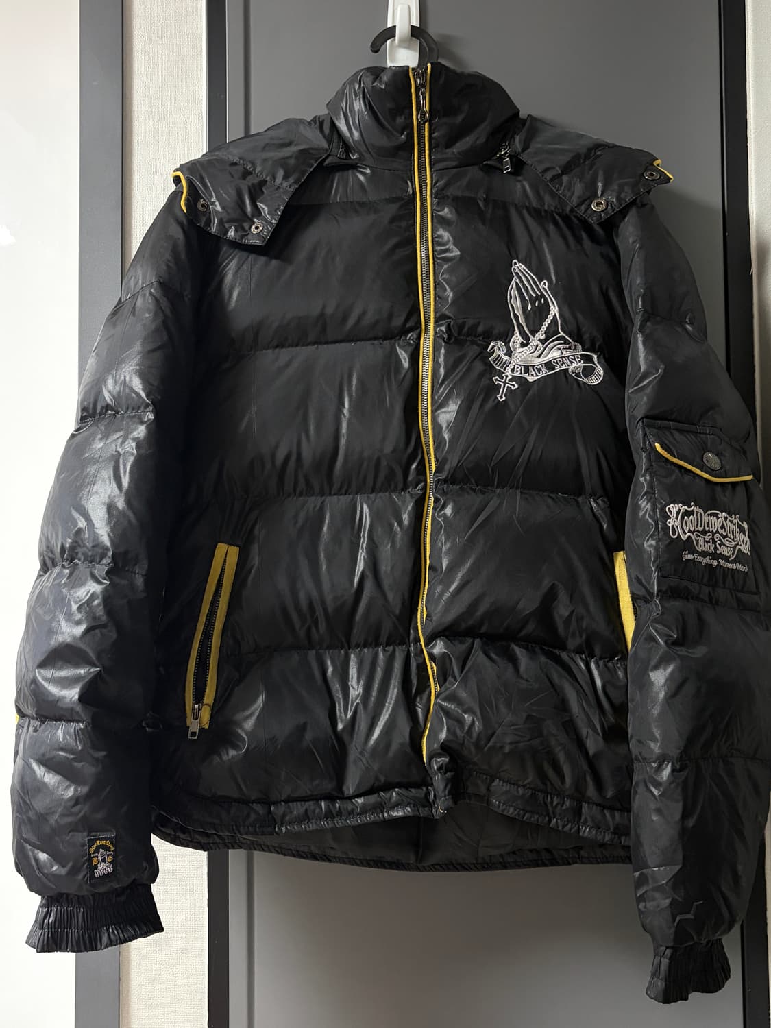 C.D.S 빈티지 자수 패딩 상품이미지1