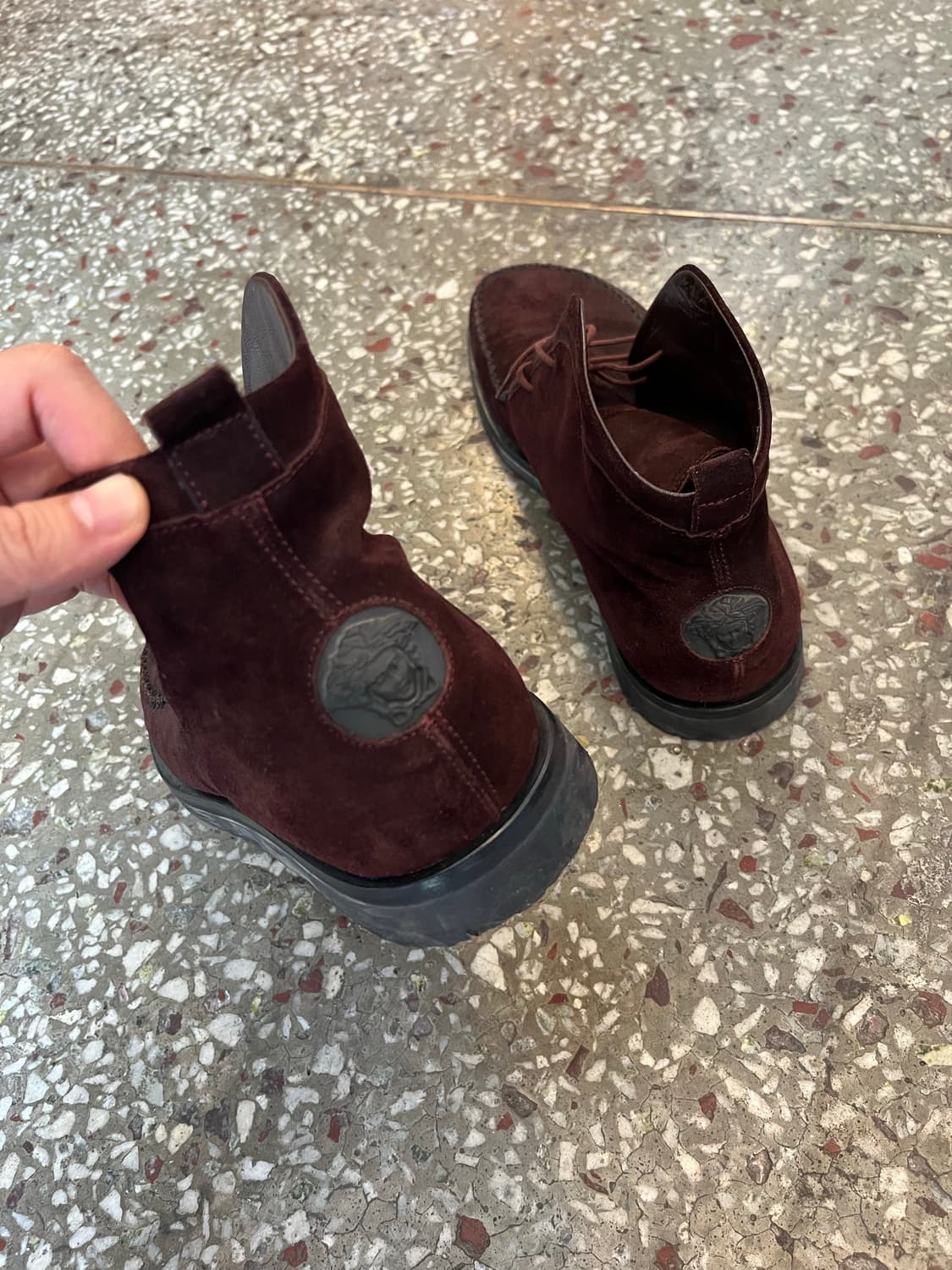 지아니 베르사체 메두사 스웨이드 목토 부츠 상품이미지5