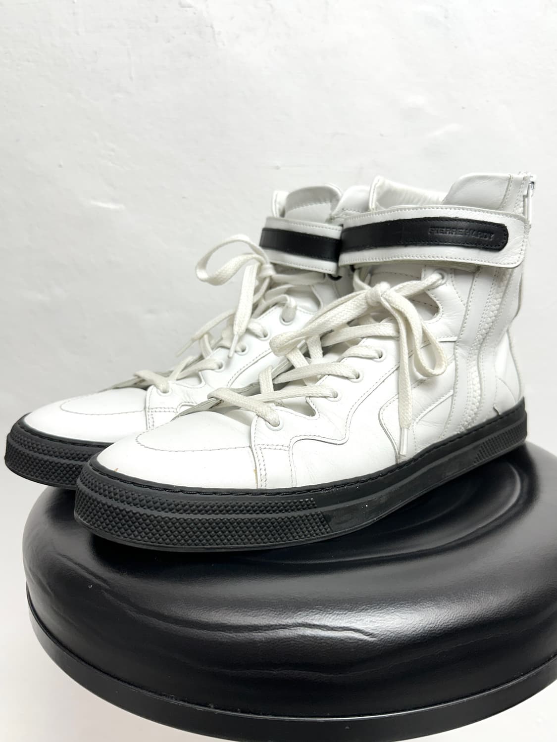 Pierre Hardy Leather High-Top Sneakers 상품이미지7