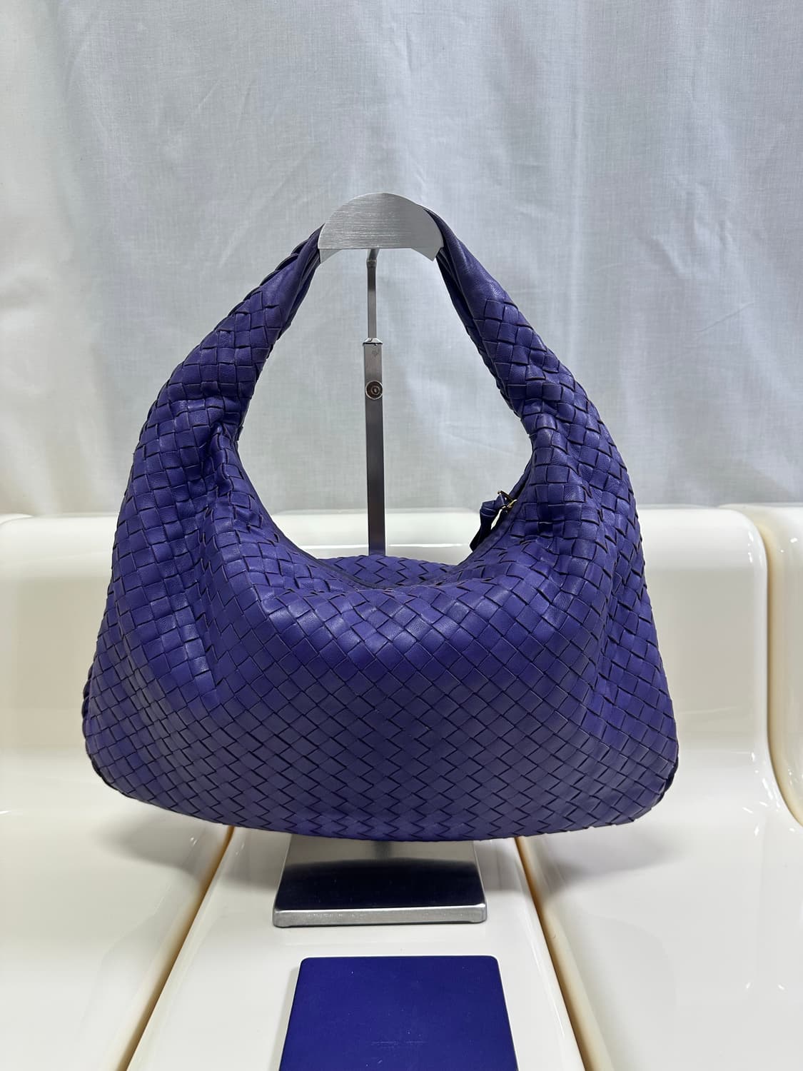 [A 정품] 보테가베네타 호보백 퍼플 상품이미지1