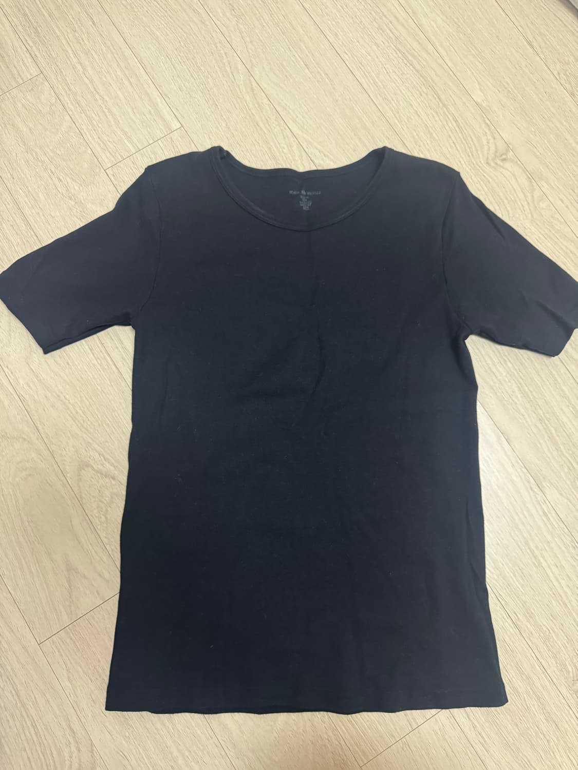 브랜디멜빌 베이직 블랙 반팔 티셔츠 상품이미지1