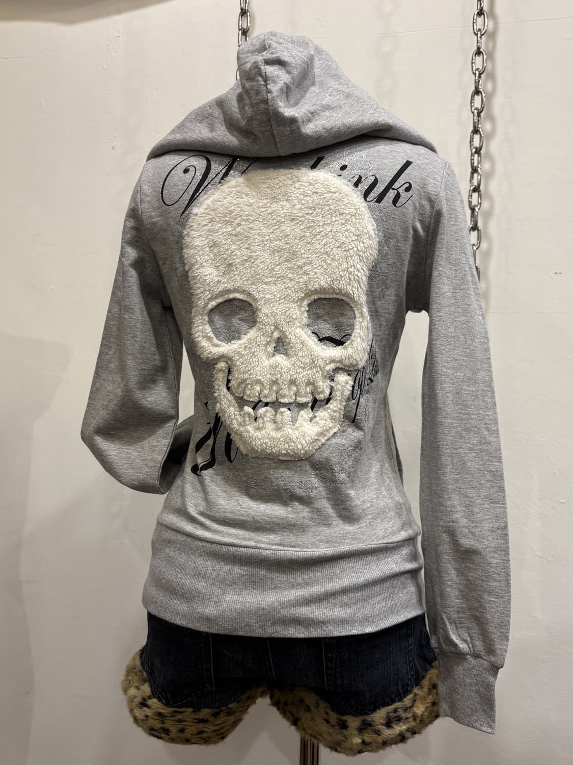 mkr 화이트 해골 뽀글이 그레이 후드집업 상품이미지1