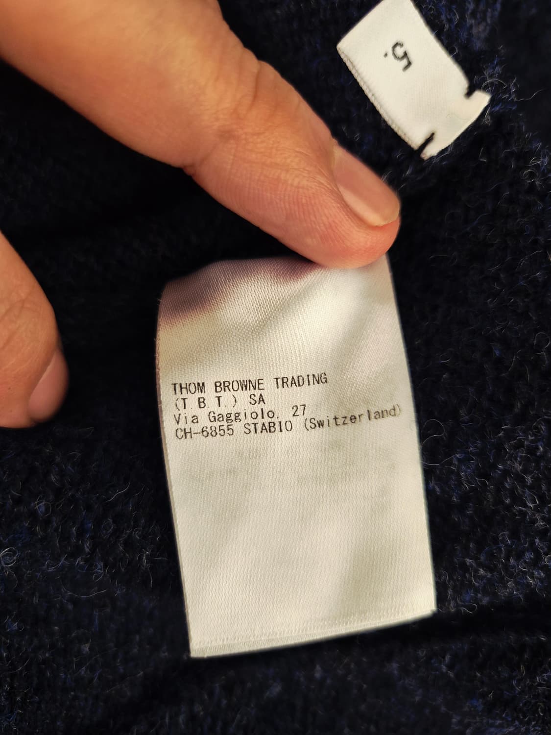 톰브라운 사선 가디건 네이비 사이즈 5 상품이미지6