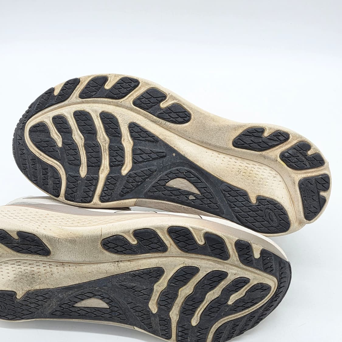 아식스 젤 카야노30 오트밀 블랙 (270 4E) 상품이미지3