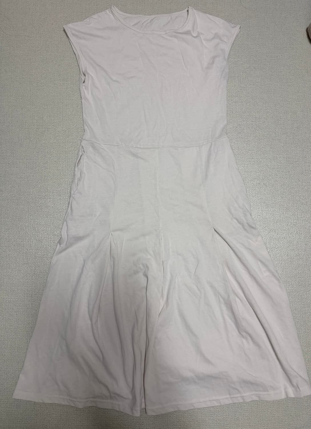 페스토 PINTUCK DRESS DOVE 새상품 텍 있음 상품이미지3