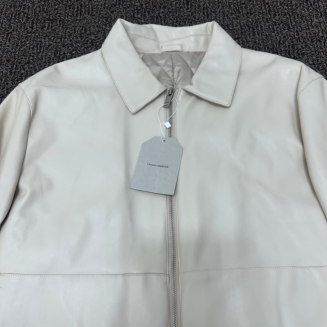 [새상품] 라퍼지스토어 아이보리 가죽 자켓 M 상품이미지2