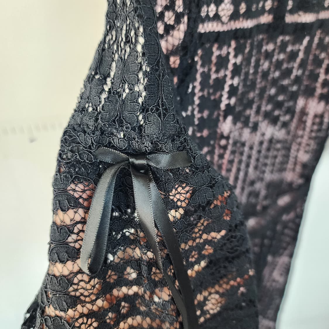 샤틴 레이스 블랙 원피스 상품이미지4