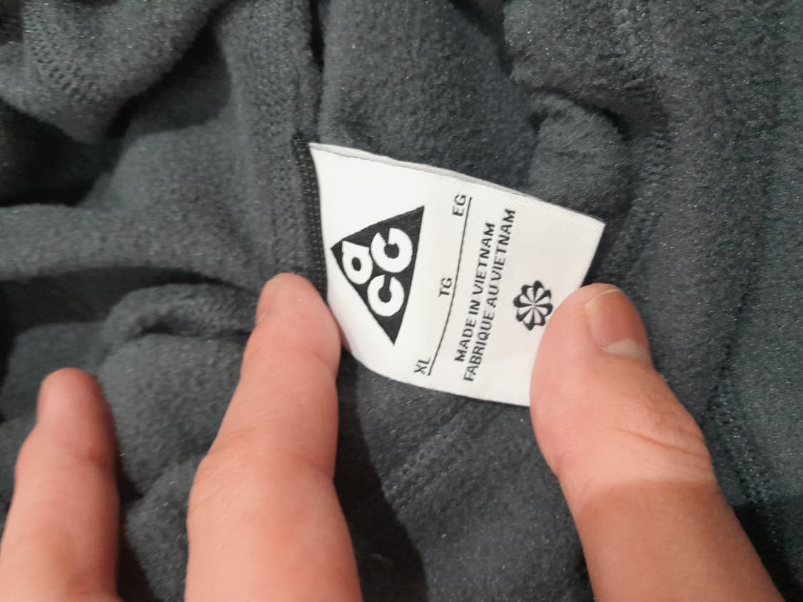 나이키 ACG 폴라텍 울프 트리 풀오버 후드 앤트러사이트 상품이미지4