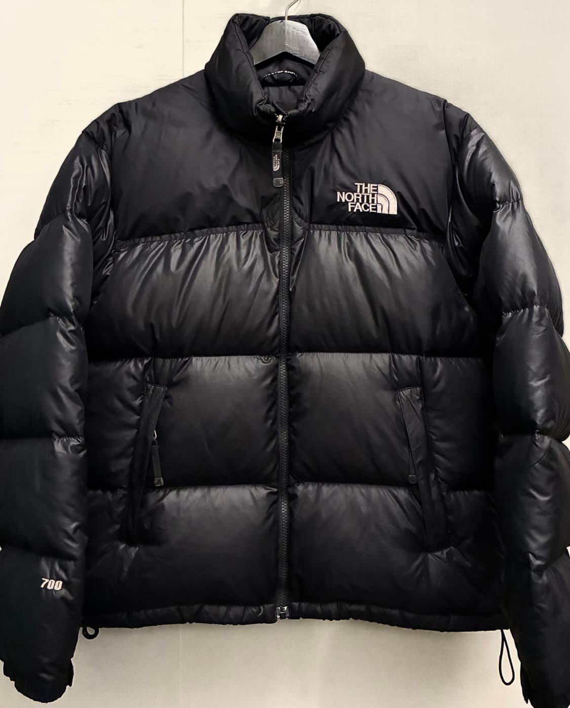 (M/100)노스페이스 1996 골드윈 레트로 눕시 700 패딩 블랙 상품이미지1