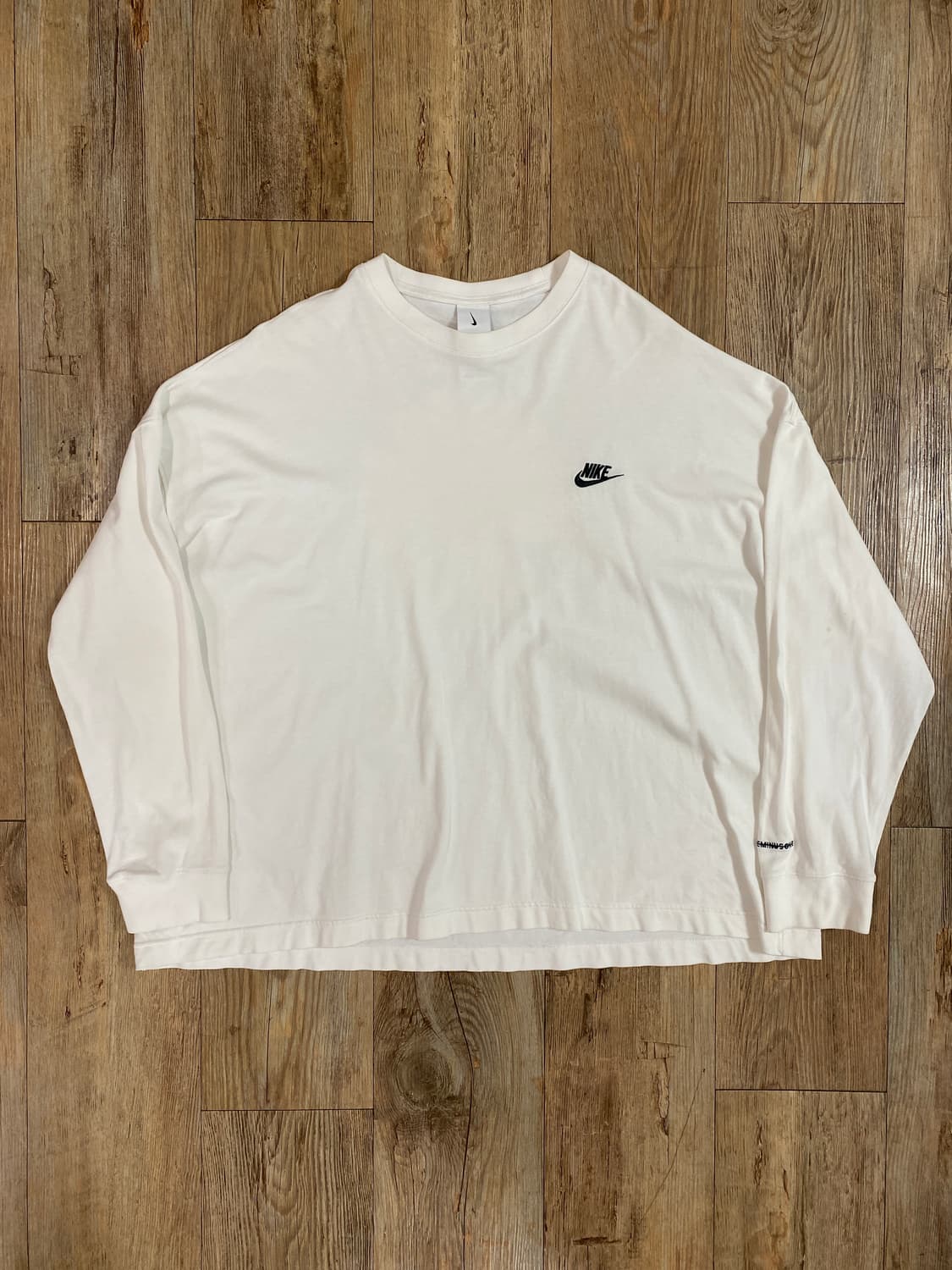 피스마이너스원 피마원 나이키 롱슬리브 화이트 L 상품이미지2